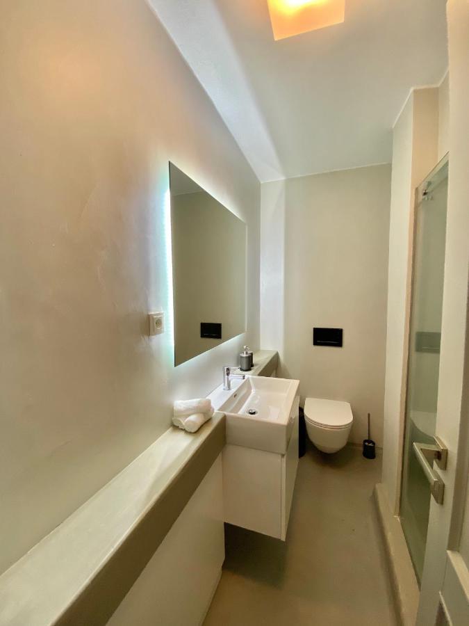 Bohemian Blue - 7 Bdrm - In 200m - Mg